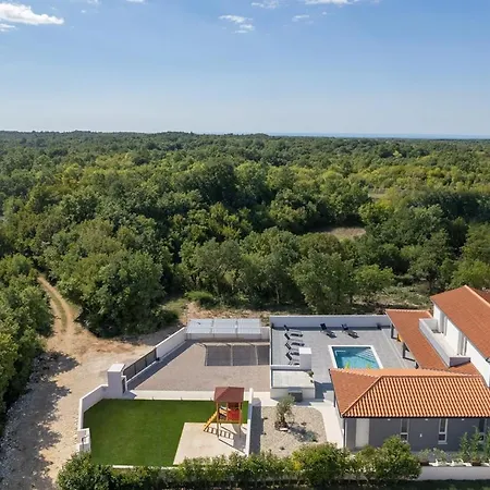 Franco * Svetvinčenat